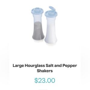 BRAND NEW Hour glass Salt n Pepper shakers